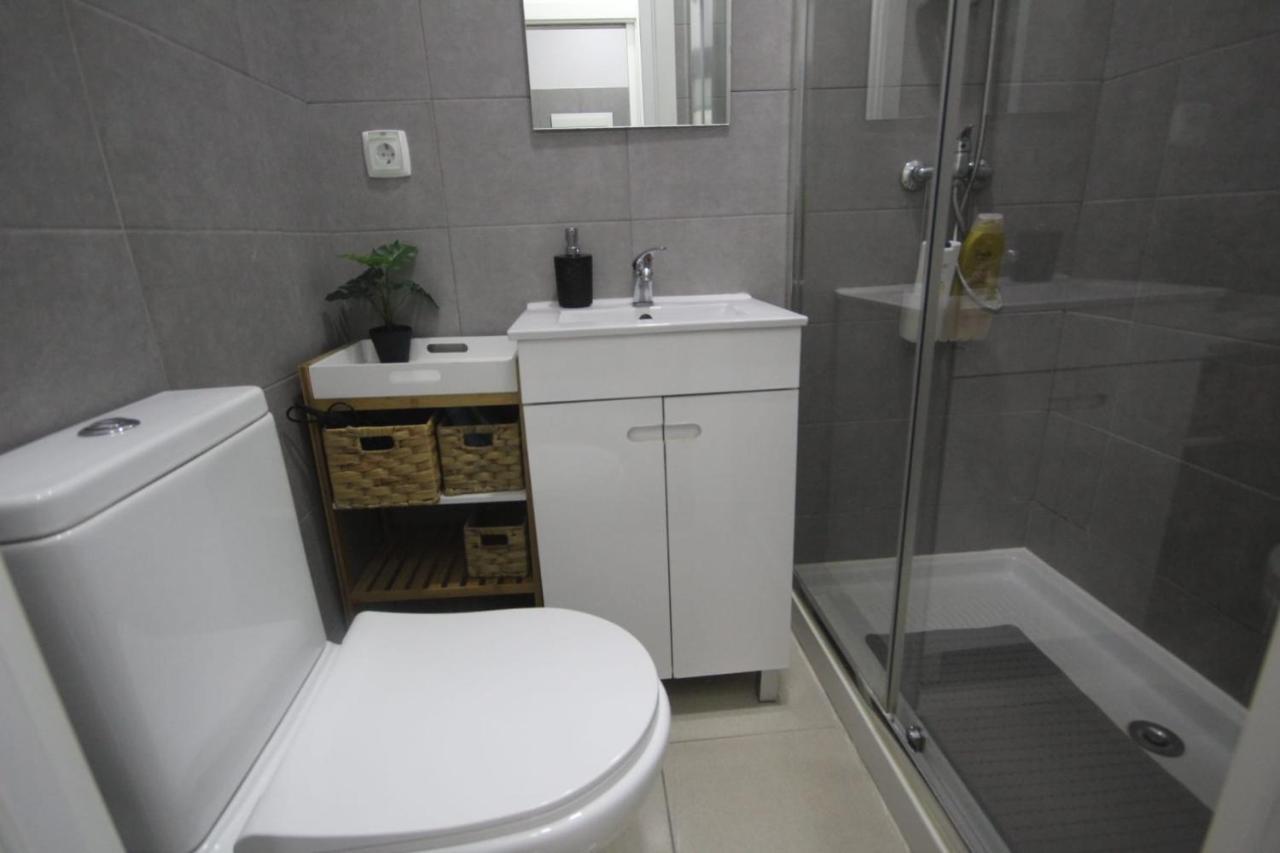 Antique M1 R1 - Amazing Double Room With Shared Bathroom In Marques Pombal Lisboa Ngoại thất bức ảnh