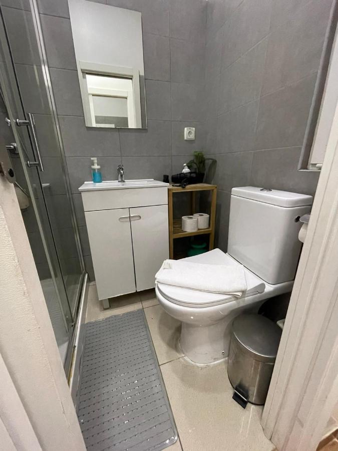 Antique M1 R1 - Amazing Double Room With Shared Bathroom In Marques Pombal Lisboa Ngoại thất bức ảnh